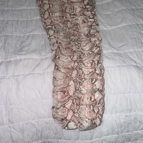 Snake skin two piece set - Picture 3 of 3